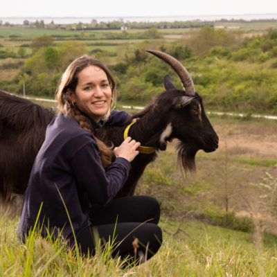 Sophie THIBON, éleveuse de chèvre et productrice de fromage